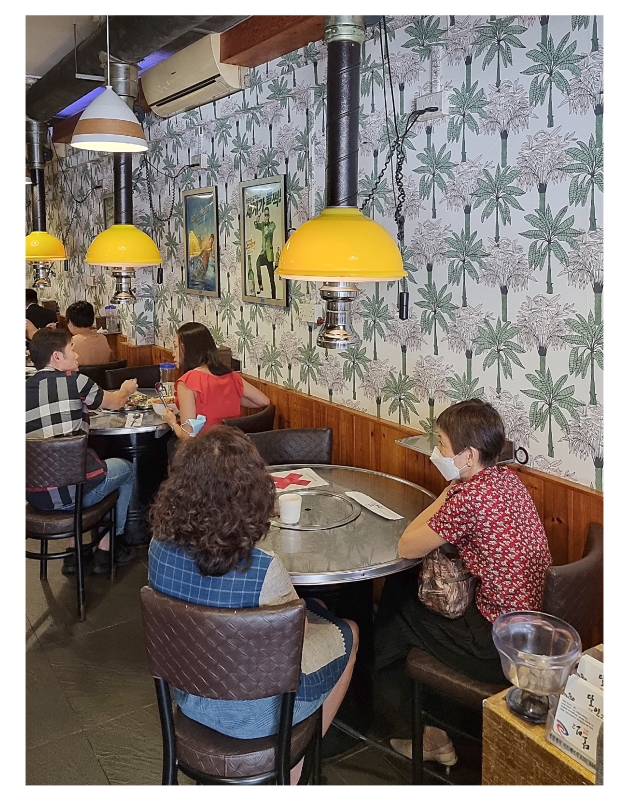 Tropical Wallpaper in Korean Barbeque Restaurant